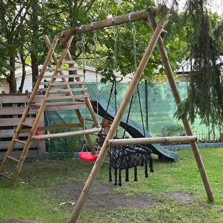 Tatil Evi Butelkowa Zielen Wejsuny